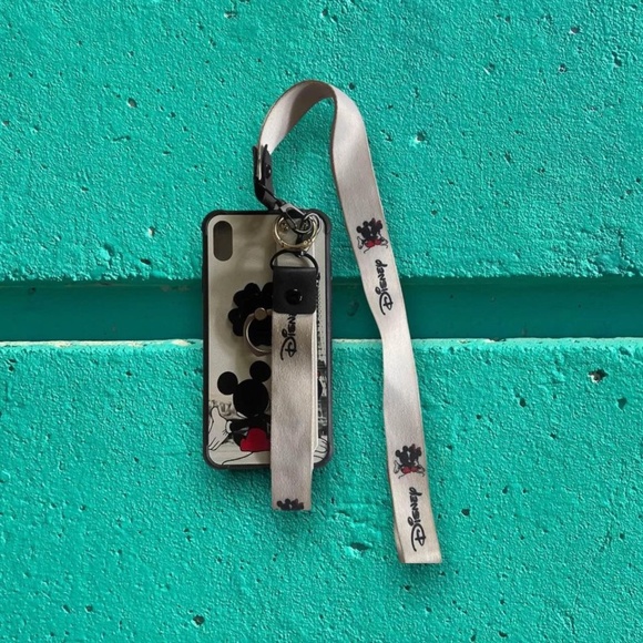 Disney Couple iPhone XS Max Case - Picture 1 of 5